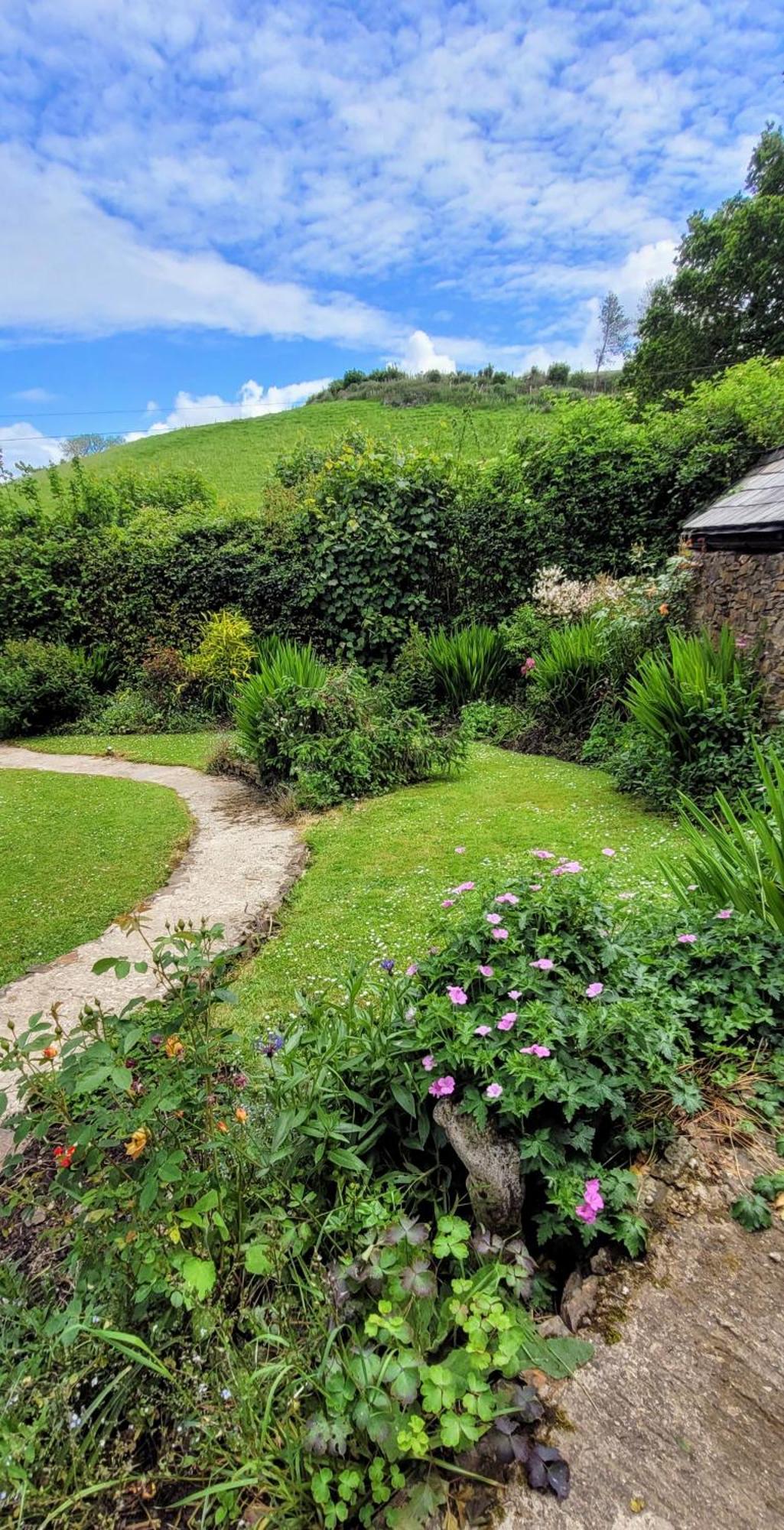Kingsley Cottage - Beautiful Riverside Setting Beaworthy 外观 照片